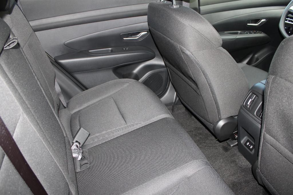 new 2026 Hyundai TUCSON Hybrid car, priced at $34,123