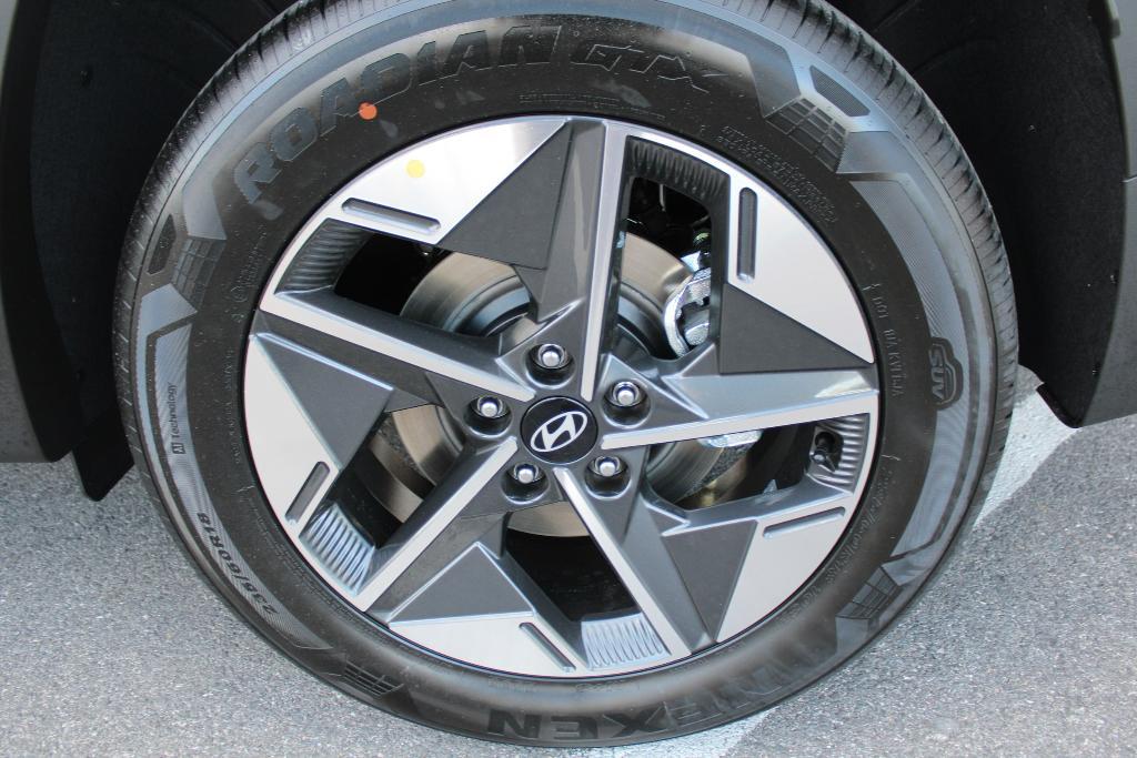 new 2026 Hyundai TUCSON Hybrid car, priced at $34,123