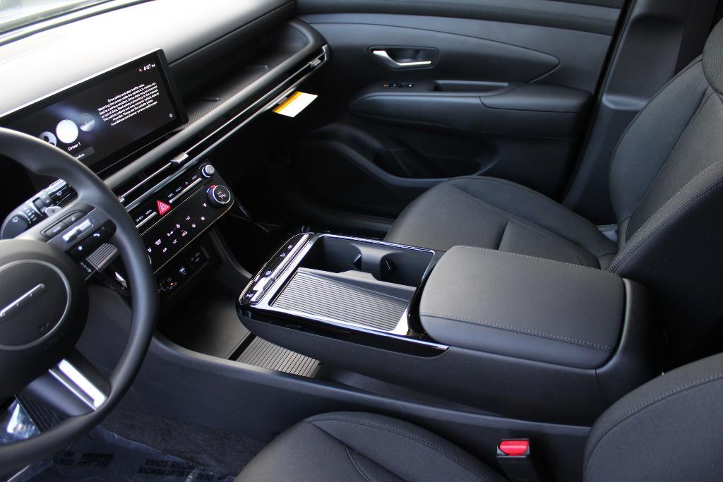 new 2026 Hyundai TUCSON Hybrid car, priced at $34,123