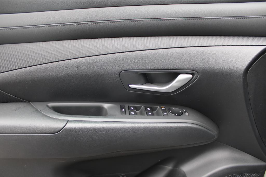 new 2026 Hyundai TUCSON Hybrid car, priced at $34,168