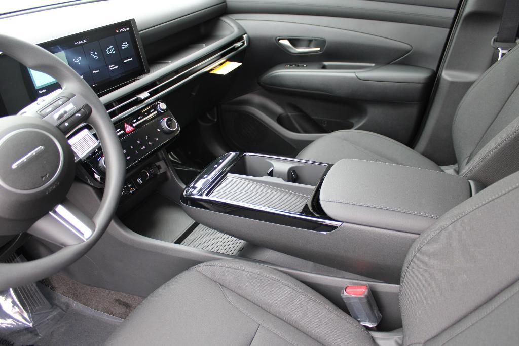 new 2026 Hyundai TUCSON Hybrid car, priced at $34,168