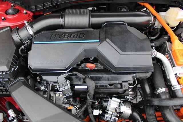 used 2025 Hyundai TUCSON Hybrid car, priced at $31,324