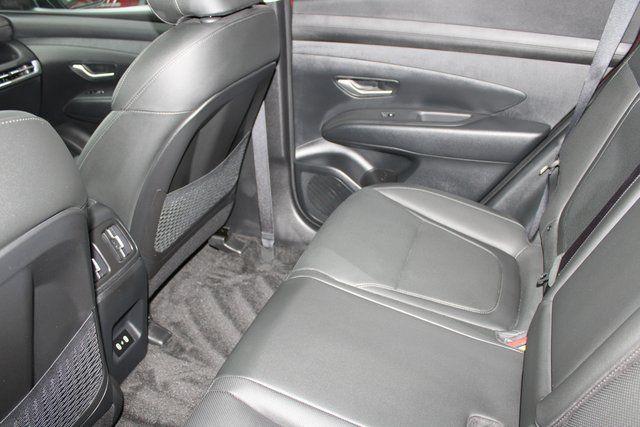 used 2025 Hyundai TUCSON Hybrid car, priced at $31,324