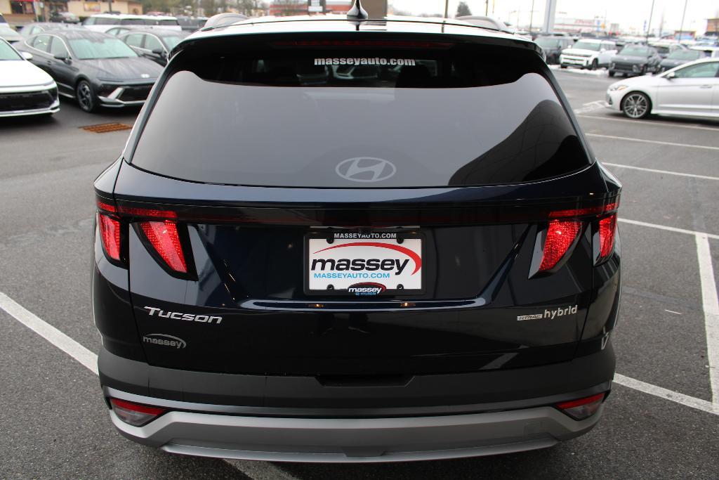 new 2026 Hyundai TUCSON Hybrid car, priced at $34,213