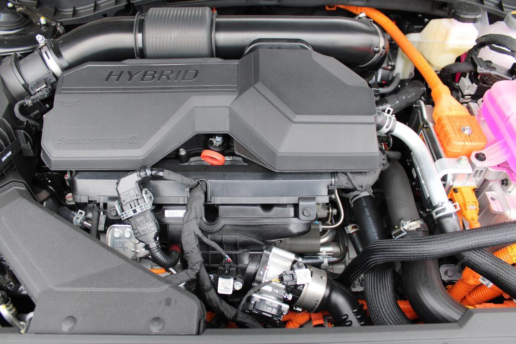 new 2026 Hyundai TUCSON Hybrid car, priced at $34,213