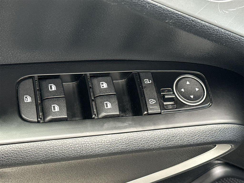 used 2023 Kia Soul car, priced at $14,988