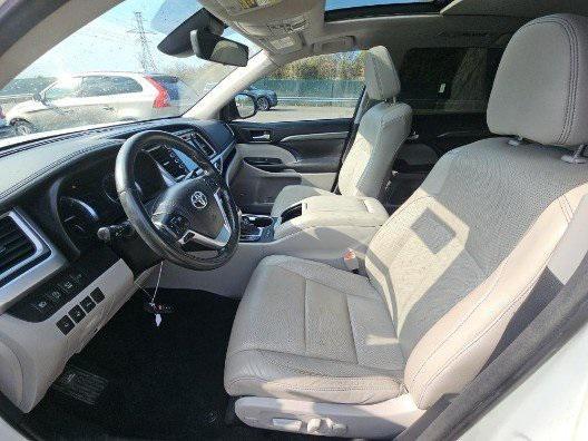 used 2017 Toyota Highlander car, priced at $22,128