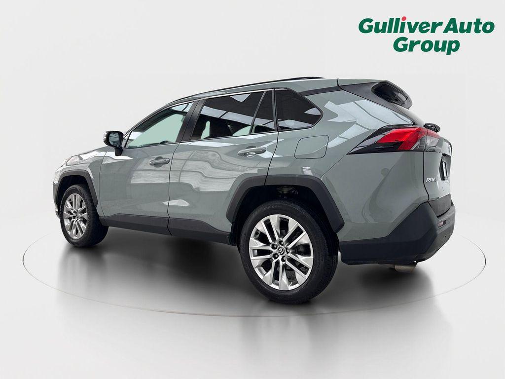 used 2021 Toyota RAV4 car, priced at $25,688