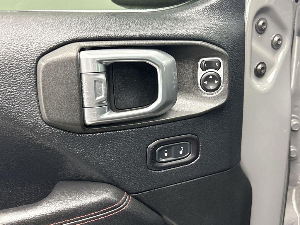 used 2018 Jeep Wrangler Unlimited car, priced at $25,988