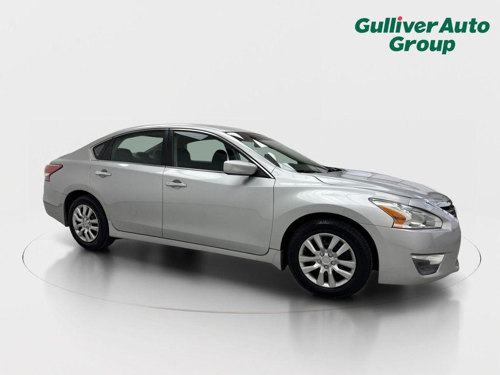 used 2013 Nissan Altima car, priced at $7,813