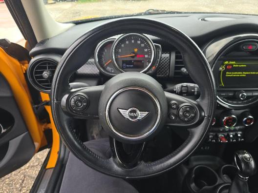 used 2018 MINI Hardtop car, priced at $13,988