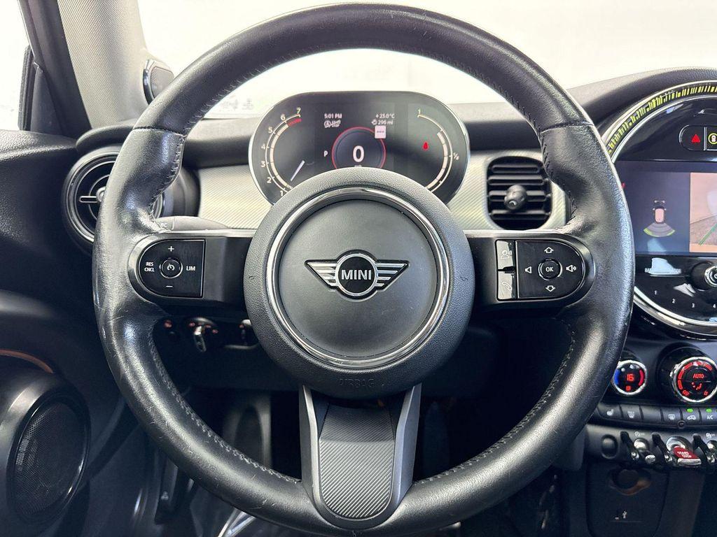 used 2022 MINI Hardtop car, priced at $18,348