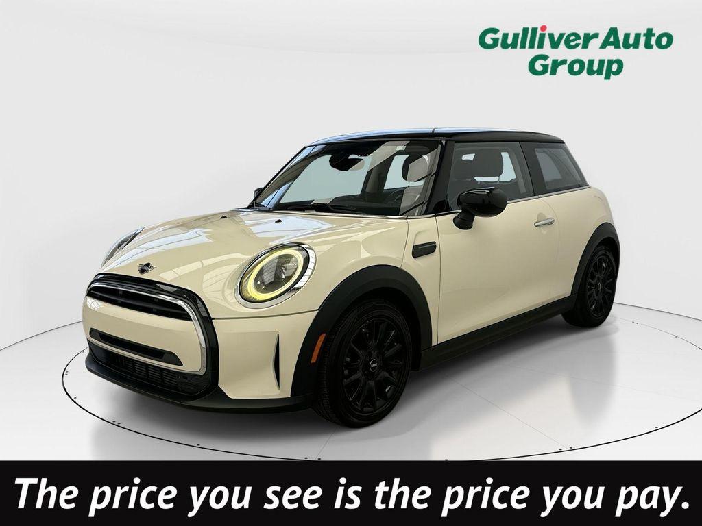 used 2022 MINI Hardtop car, priced at $18,348