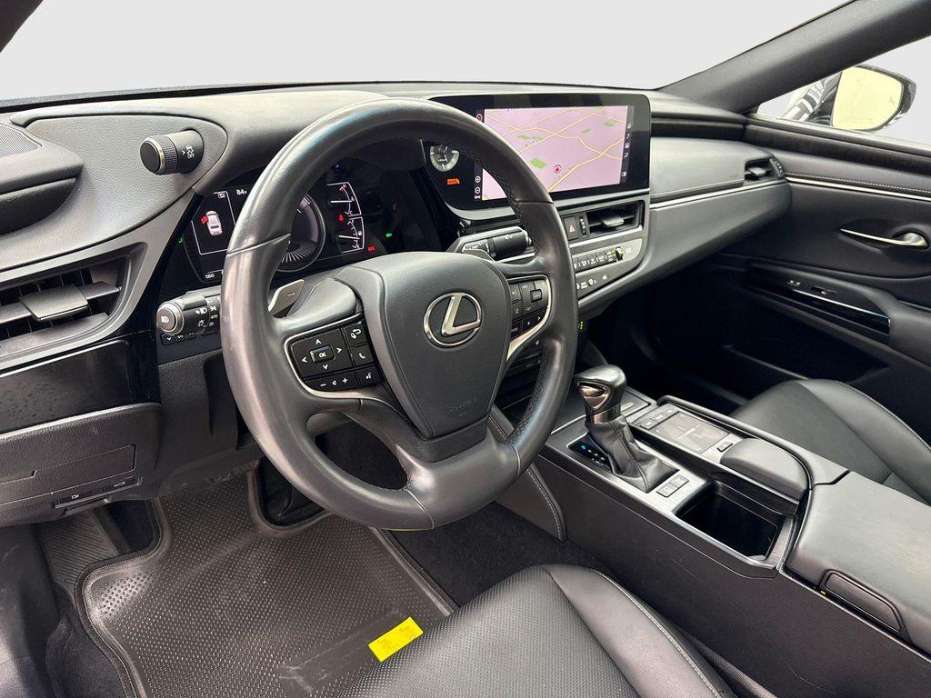 used 2022 Lexus ES 300h car, priced at $30,888