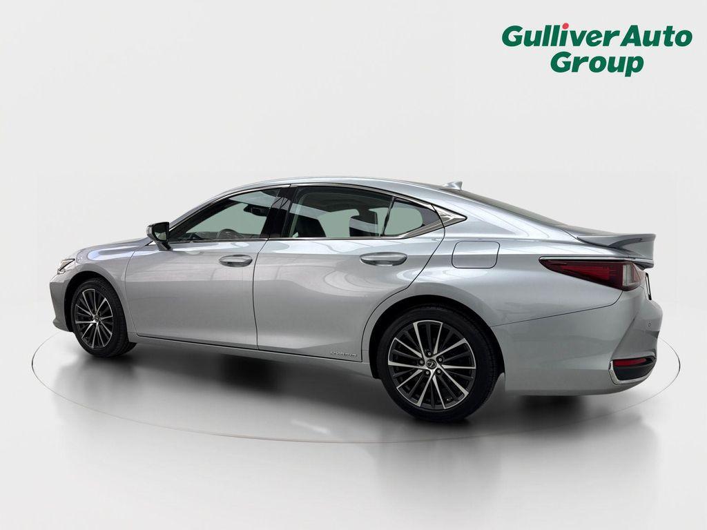 used 2022 Lexus ES 300h car, priced at $30,888