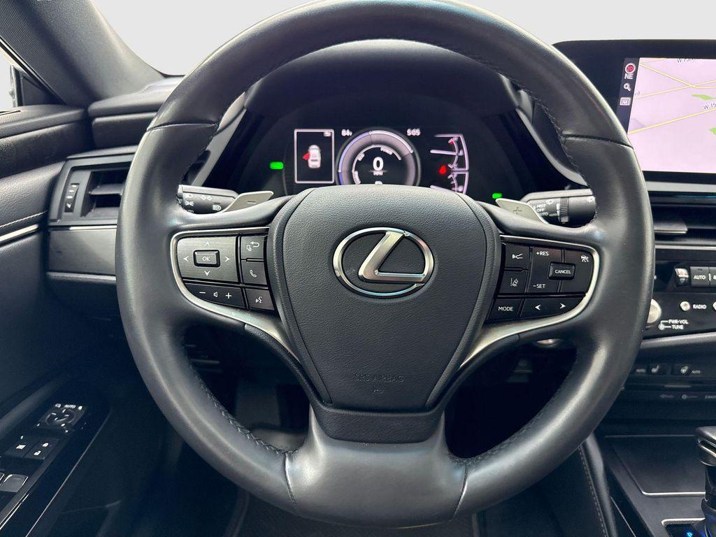 used 2022 Lexus ES 300h car, priced at $30,888