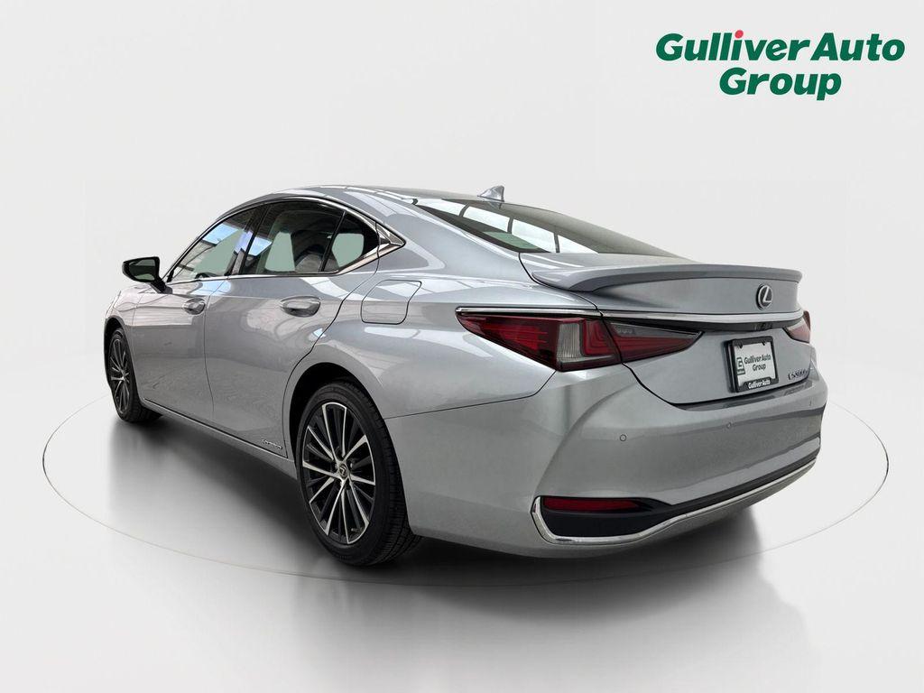 used 2022 Lexus ES 300h car, priced at $30,888