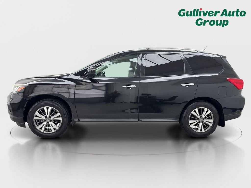 used 2018 Nissan Pathfinder car, priced at $12,318