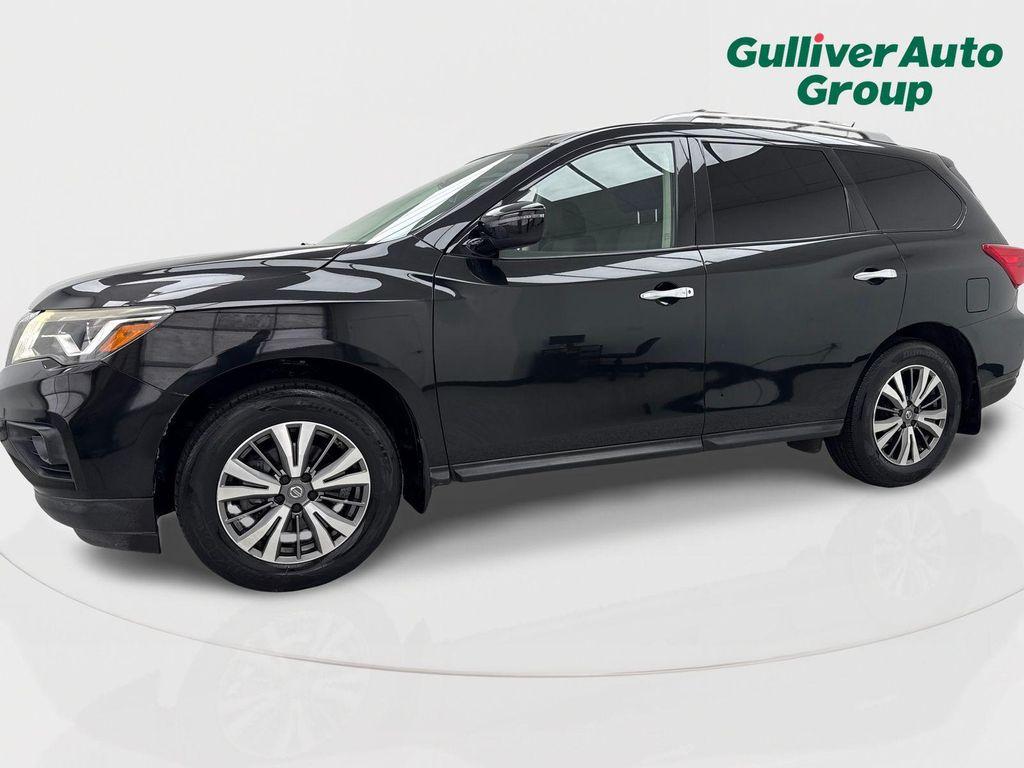 used 2018 Nissan Pathfinder car, priced at $12,318