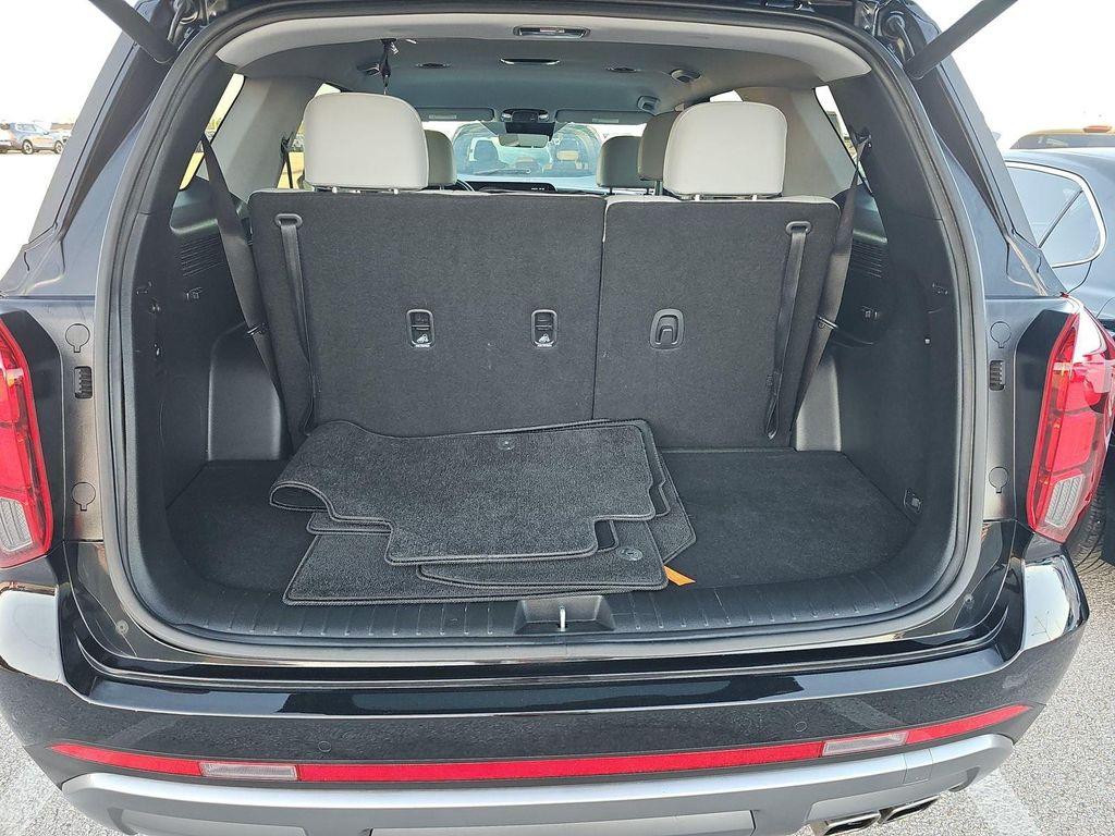 used 2024 Hyundai Palisade car, priced at $31,888