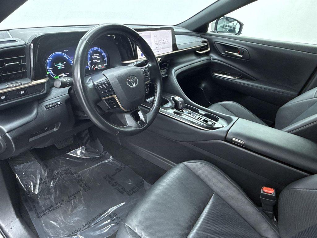 used 2025 Toyota Crown car, priced at $33,678