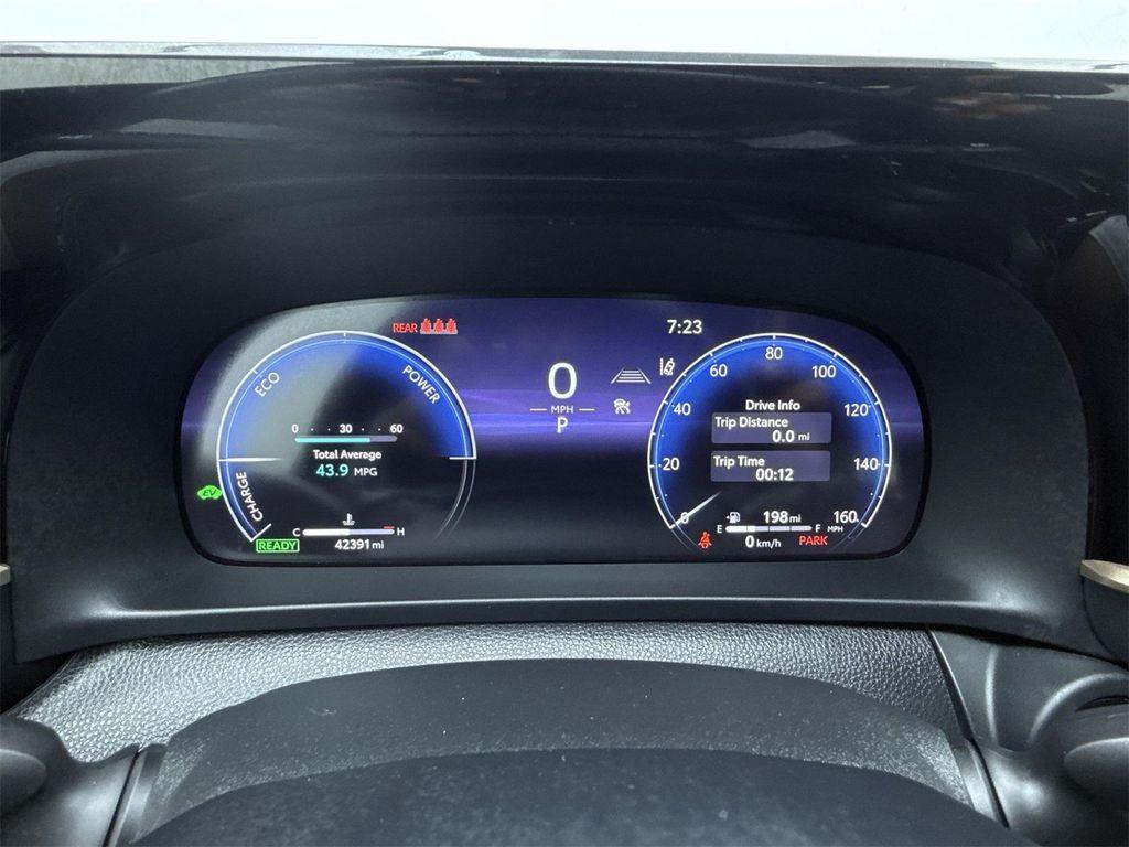 used 2025 Toyota Crown car, priced at $33,678