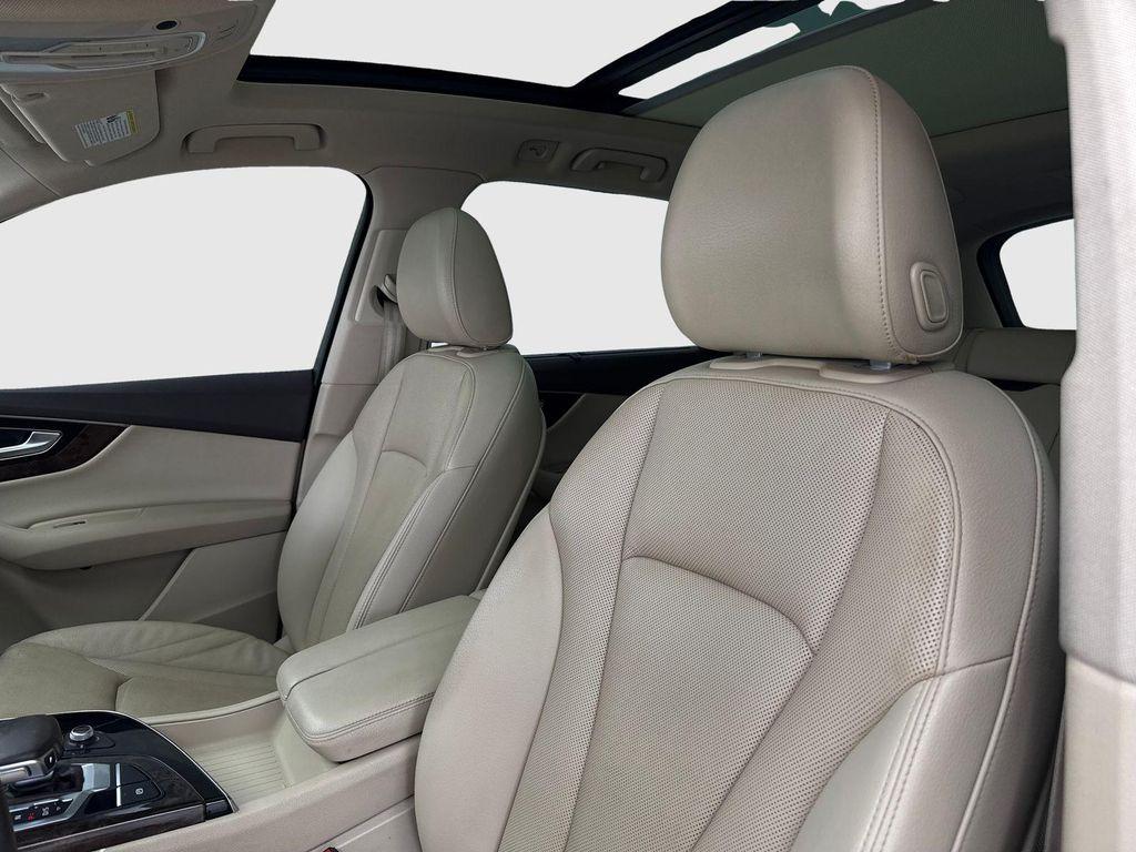 used 2017 Audi Q7 car, priced at $14,988