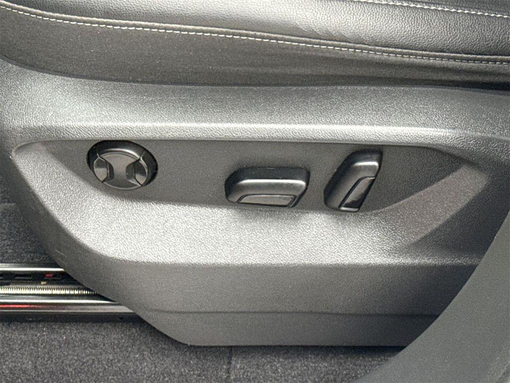 used 2018 Volkswagen Atlas car, priced at $13,588