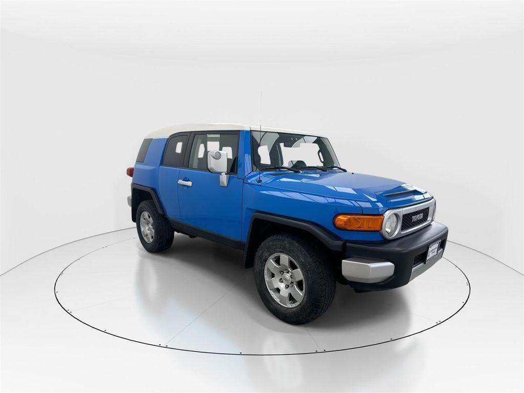 used 2007 Toyota FJ Cruiser car, priced at $17,988