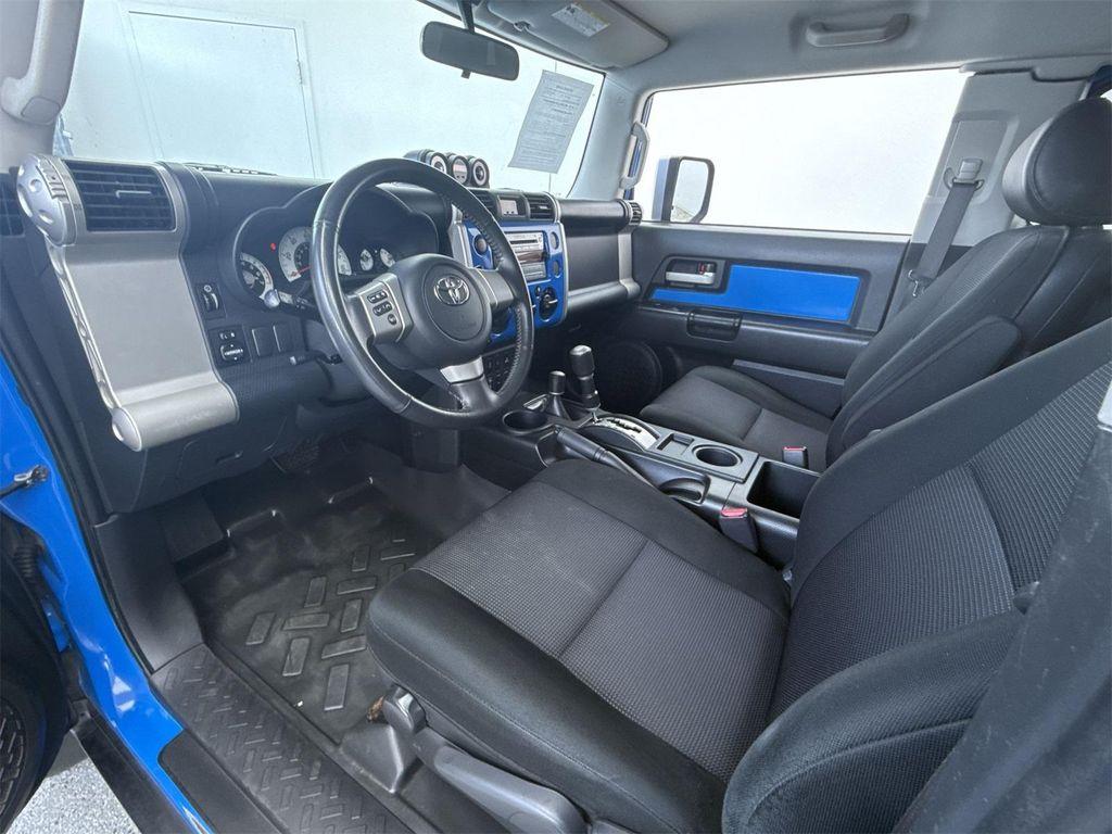 used 2007 Toyota FJ Cruiser car, priced at $17,988
