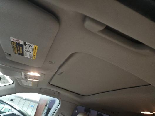 used 2021 Toyota Highlander car, priced at $26,988