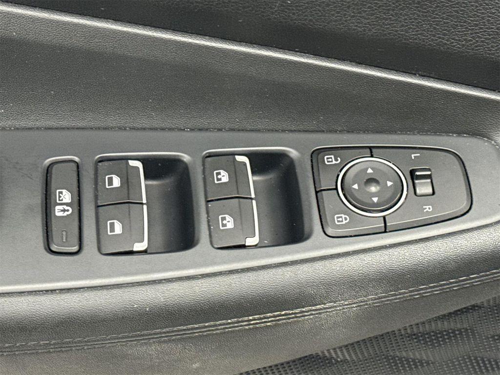 used 2023 Hyundai Santa Fe car, priced at $22,988