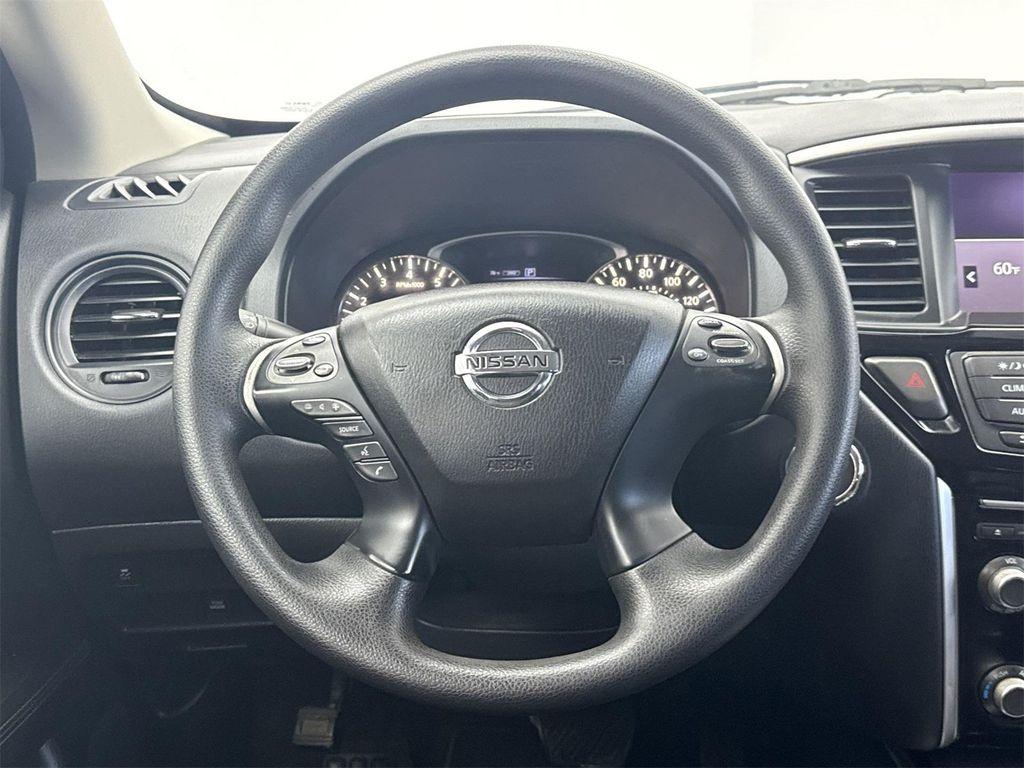 used 2020 Nissan Pathfinder car, priced at $15,618
