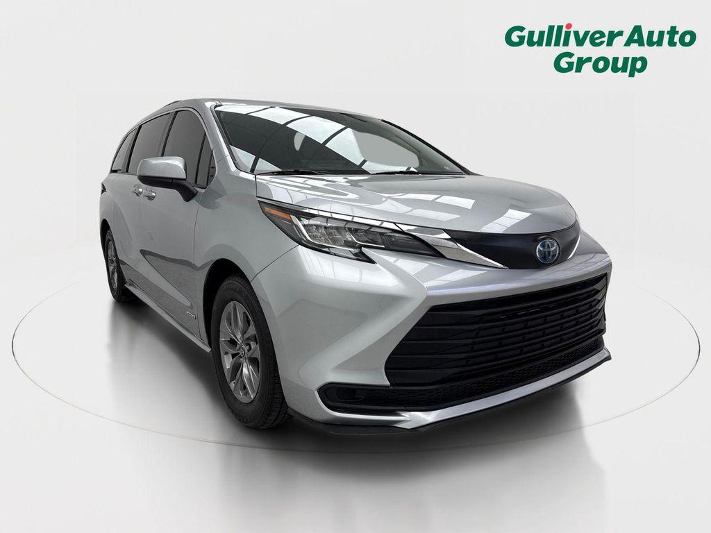 used 2021 Toyota Sienna car, priced at $28,348
