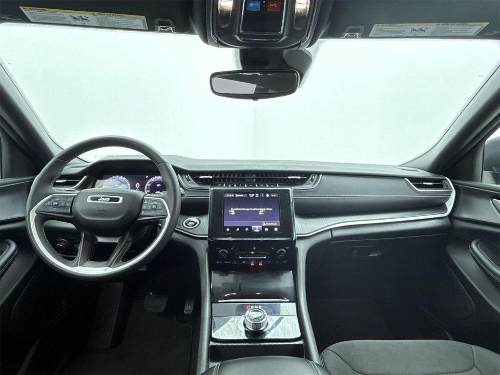 used 2024 Jeep Grand Cherokee L car, priced at $27,888