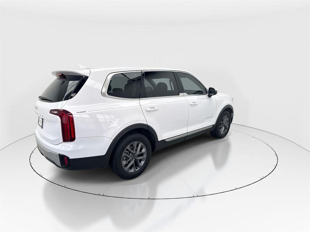 used 2023 Kia Telluride car, priced at $22,988