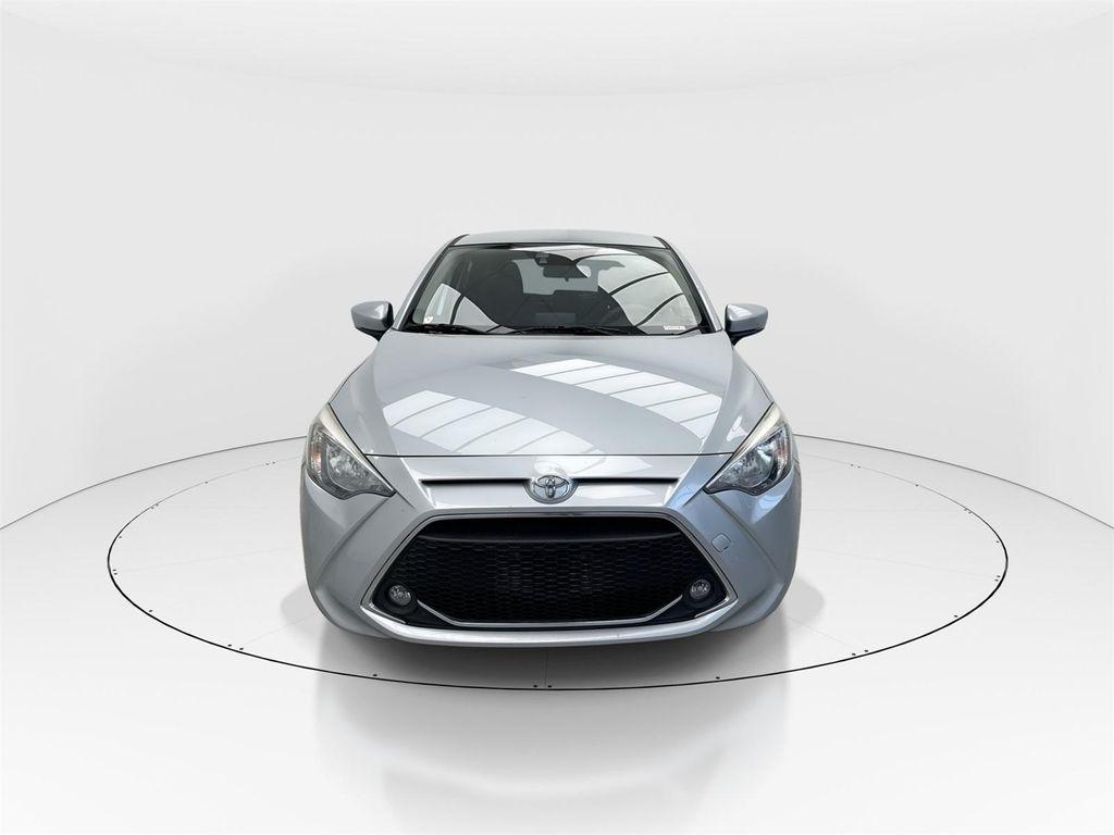 2020 Chromium Toyota Yaris Sedan