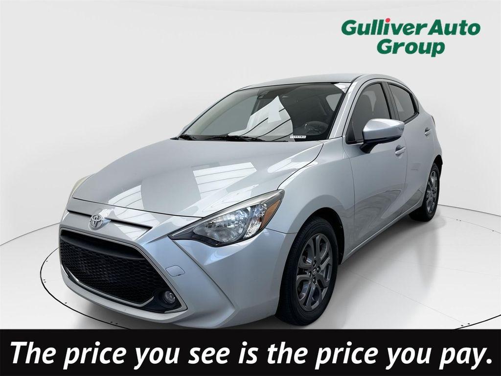 2020 Chromium Toyota Yaris Sedan