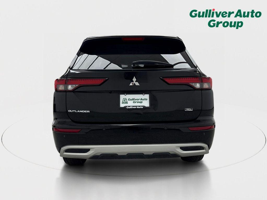 used 2022 Mitsubishi Outlander car, priced at $19,148