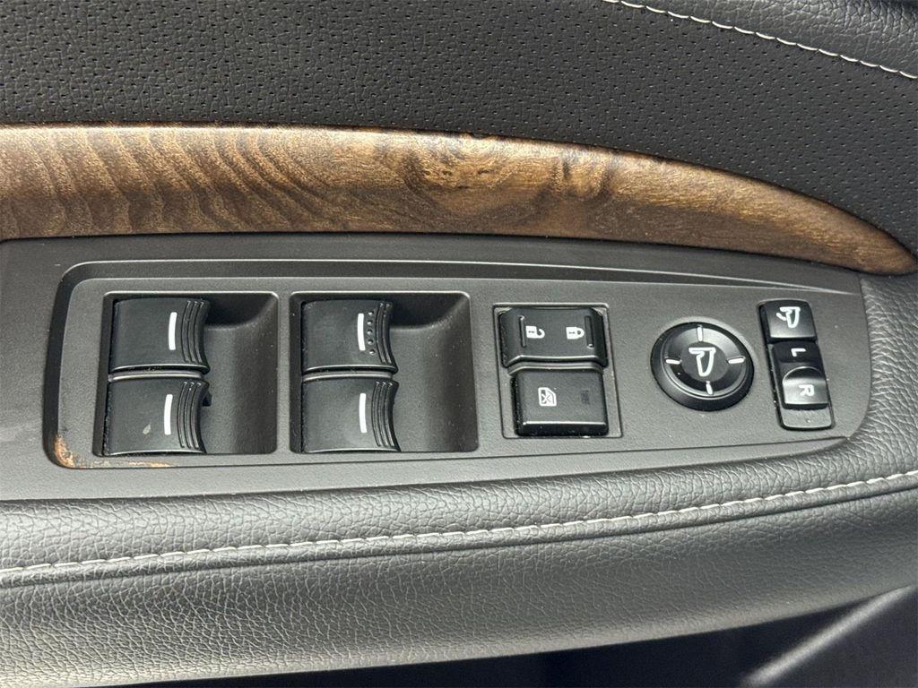 used 2020 Acura MDX car, priced at $21,798