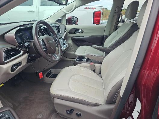 used 2018 Chrysler Pacifica car, priced at $14,213