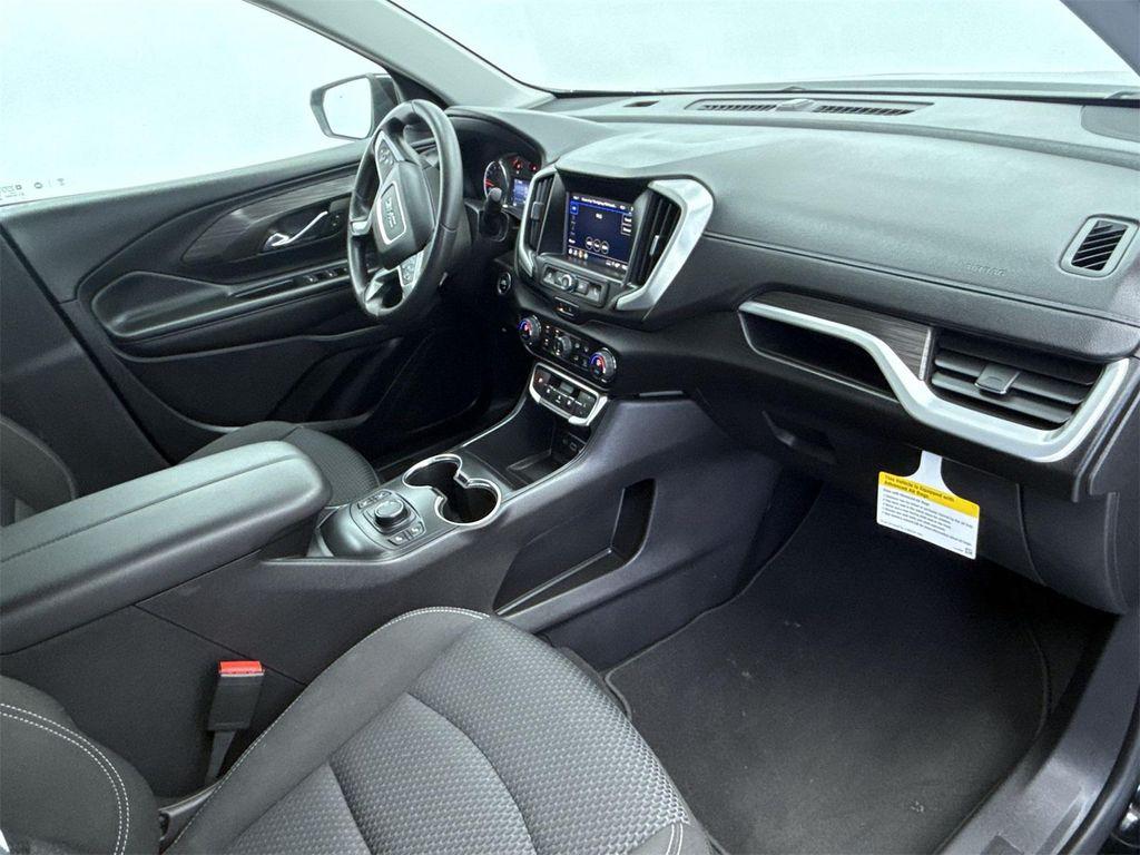 used 2023 GMC Terrain car, priced at $22,988