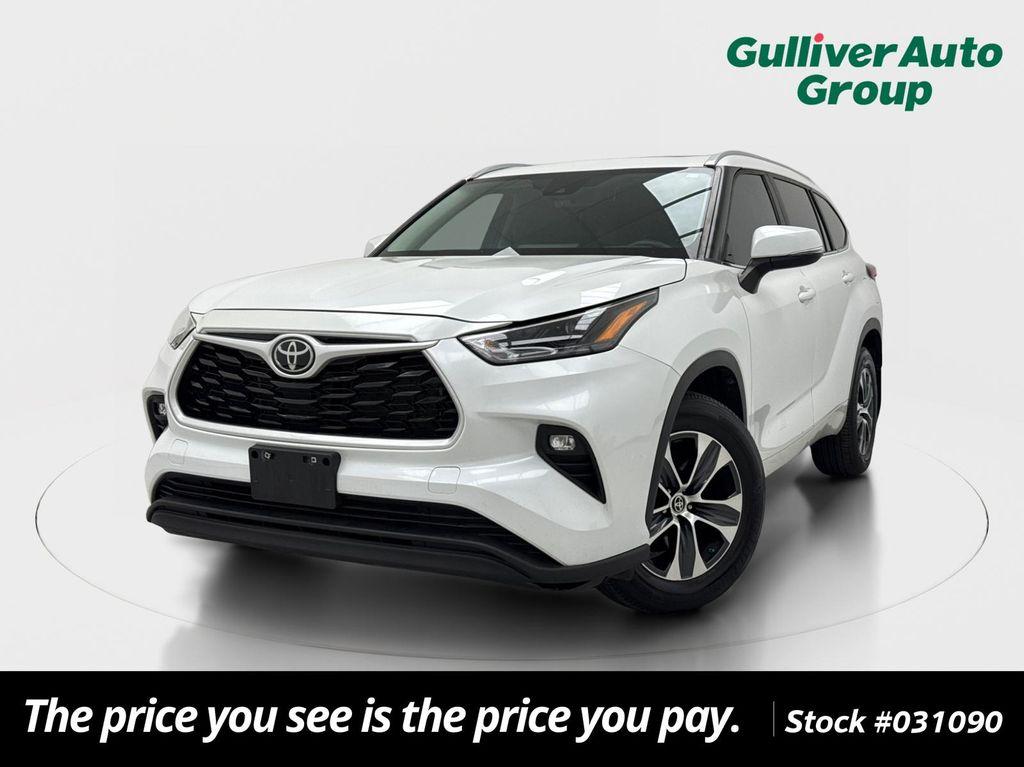 used 2023 Toyota Highlander car, priced at $29,778