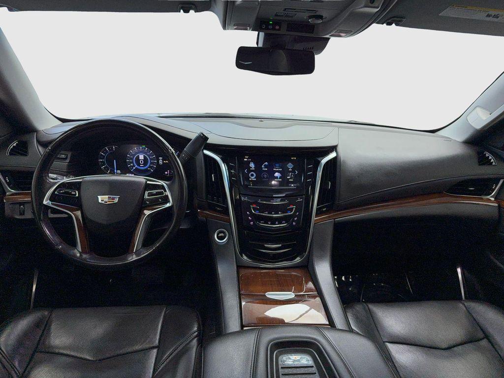 used 2019 Cadillac Escalade car, priced at $31,228