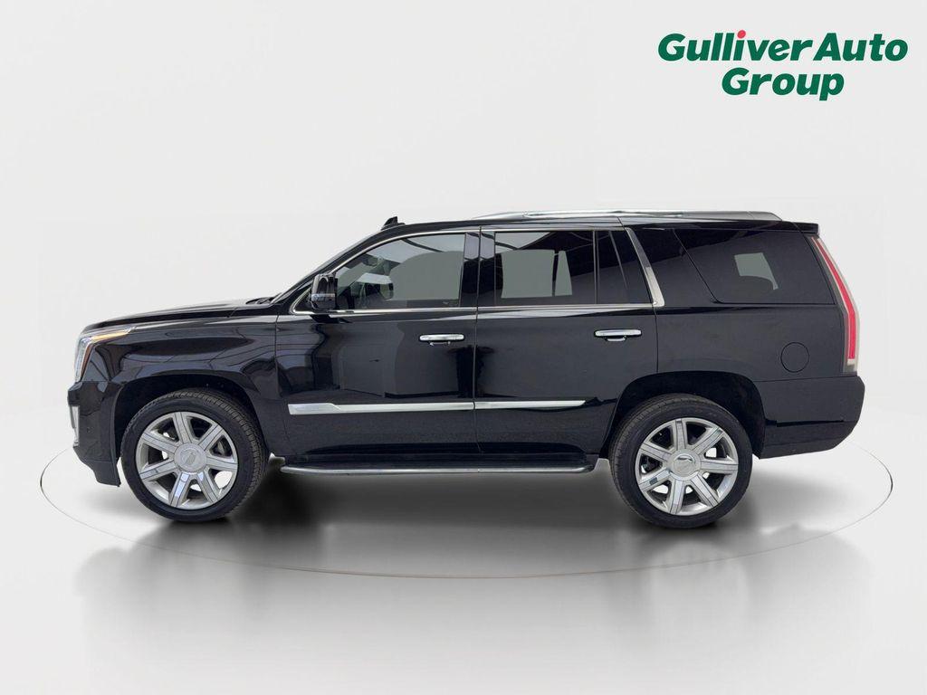 used 2019 Cadillac Escalade car, priced at $31,228