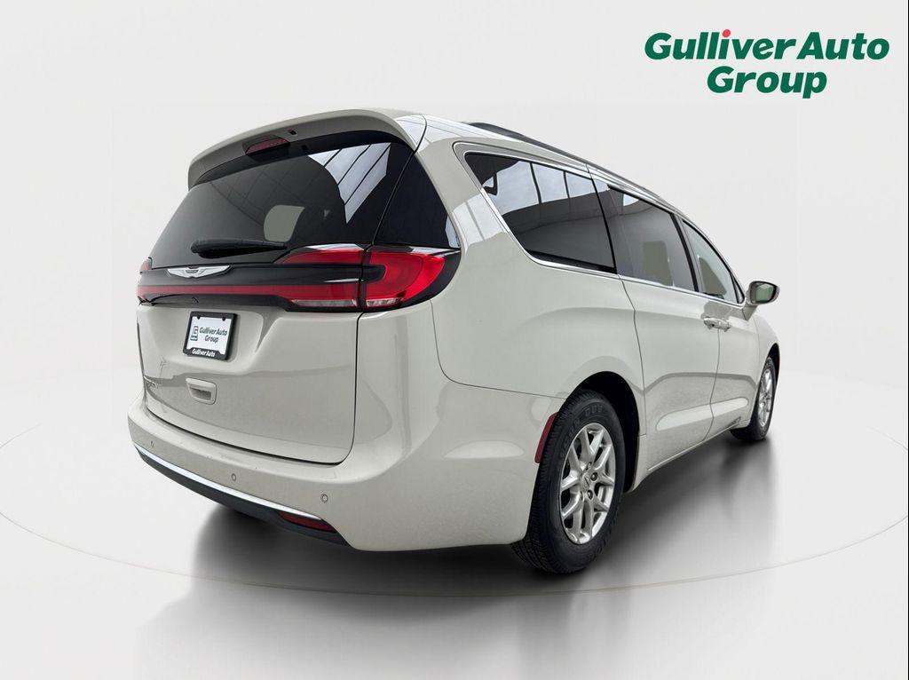 used 2021 Chrysler Pacifica car, priced at $18,688