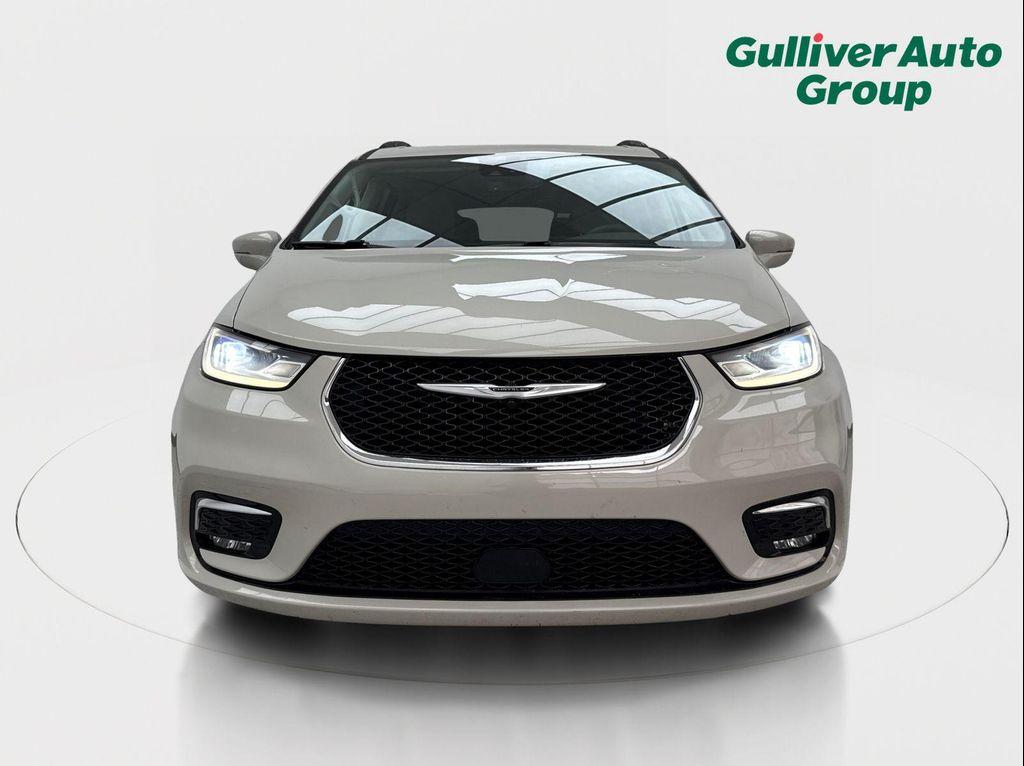 used 2021 Chrysler Pacifica car, priced at $18,688