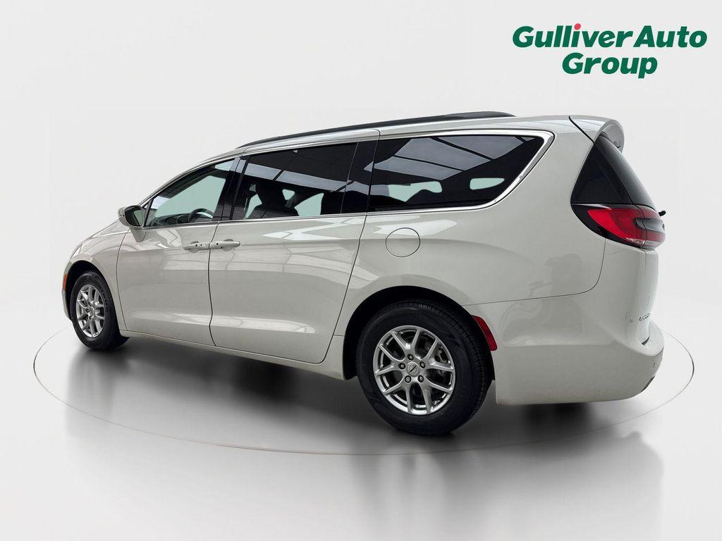 used 2021 Chrysler Pacifica car, priced at $18,688