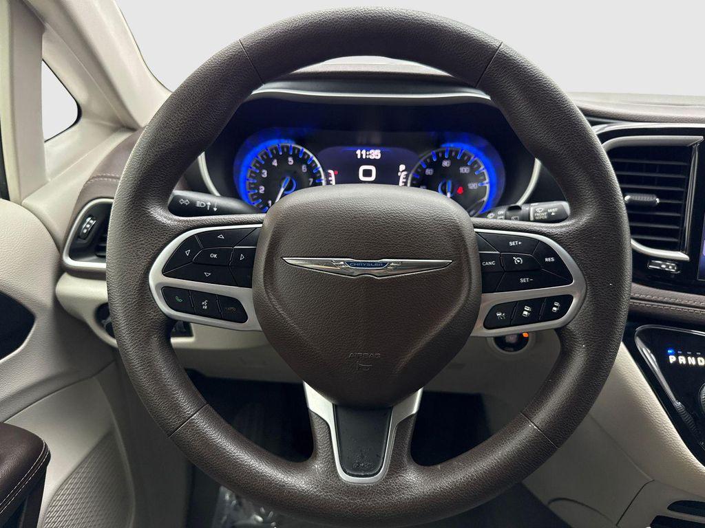 used 2021 Chrysler Pacifica car, priced at $18,688