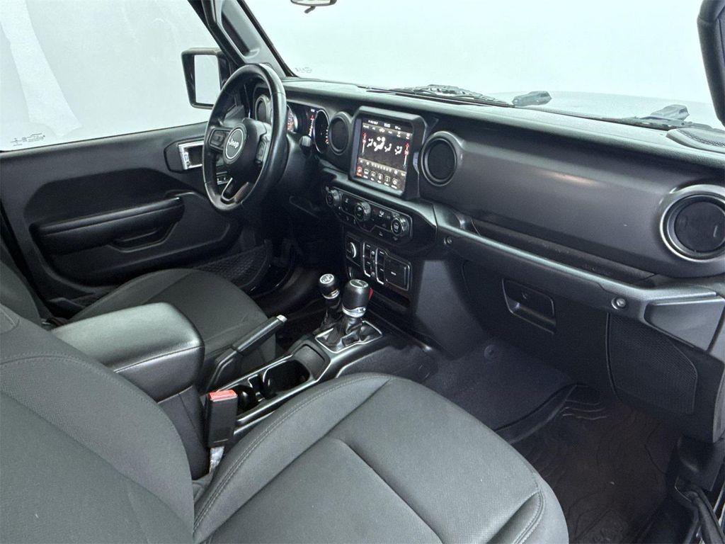 used 2021 Jeep Gladiator car, priced at $28,388